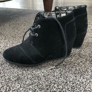 Toms Wedge Bootie